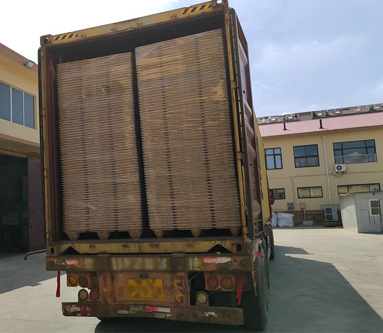 Qingdao Senyu သည် pallets အမျိုးအစားများအကြောင်း ဆွေးနွေးသည်။